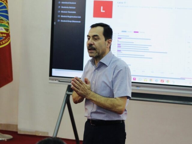 سیستەمی بەرێوەبردن و فێربوونی زانکۆ