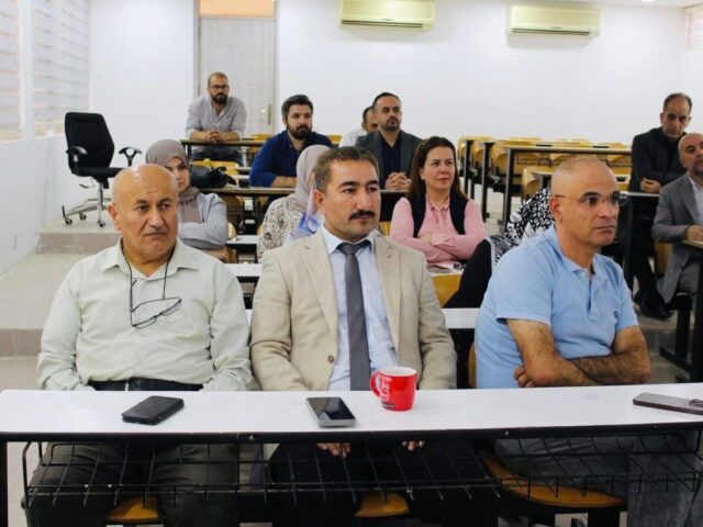 کۆبونەوە لەگەڵ ستافی مامۆستایانی بەشی زانست و تەندروستی ژینگە، وە بەشی زانستەکانی زەوی نەوت